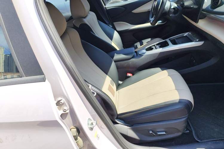 Used BYD Dolphin 2025 Intelligent Driving Version 410 km Fashion Edition Right Front Seat