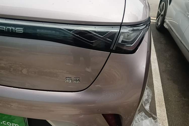Used BYD Dolphin 2025 420km Fashion Edition Right Rear Taillight