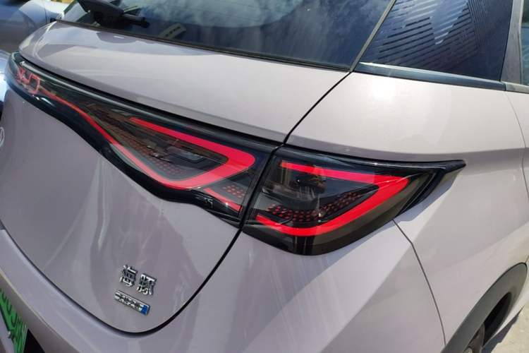 Used BYD Dolphin 2025 Intelligent Driving Version 410 km Fashion Edition Right Rear Taillight