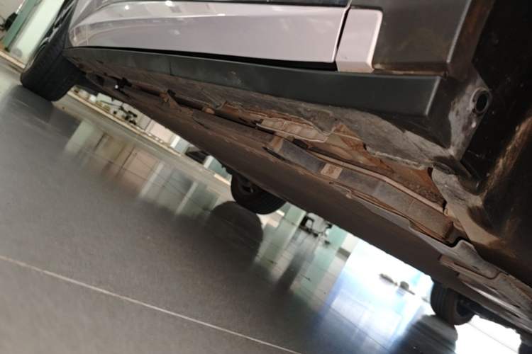 Used BYD Dolphin 2025 Intelligent Driving Version 410 km Fashion Edition Right Side Sill