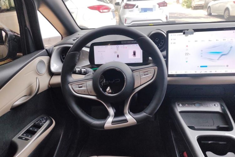 Used BYD Dolphin 2025 Intelligent Driving Version 410 km Fashion Edition Steering Wheel