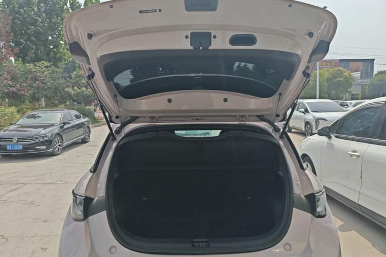 Used BYD Dolphin 2025 Smart Drive Version 420 km Freedom Edition Trunk