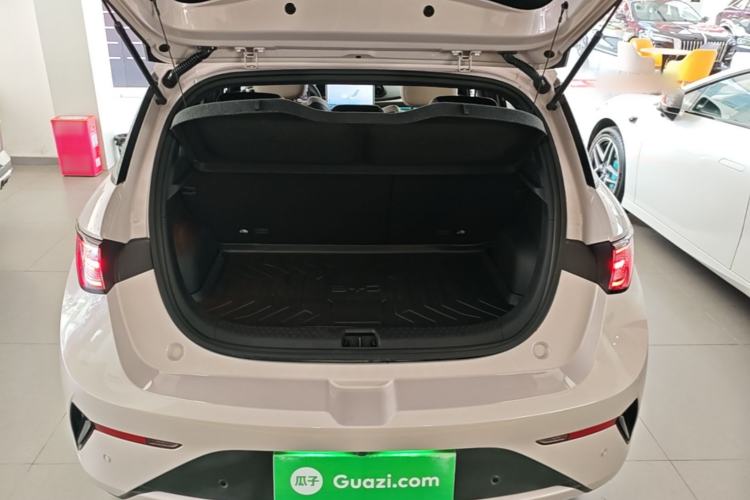 Used BYD Dolphin 2025 Intelligent Driving Version 410 km Fashion Edition Trunk