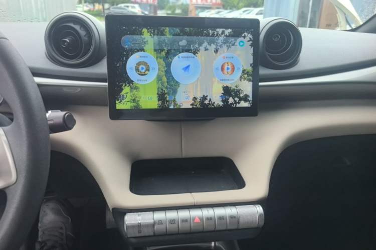 Used BYD Dolphin 2025 420km Active Version Audio And AC Panel