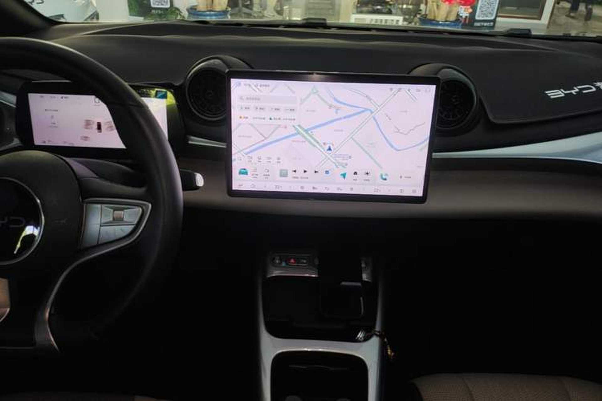 Used BYD Dolphin 2025 Smart Drive Version 420 km Freedom Edition Audio And AC Panel