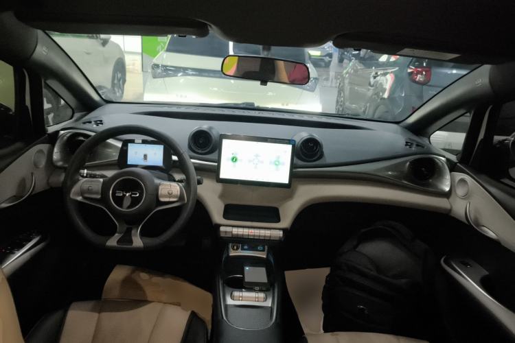 Used BYD Dolphin 2025 420km Active Version Center Console
