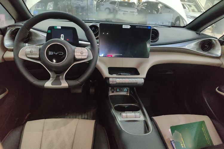Used BYD Dolphin 2025 420km Free Edition Center Console