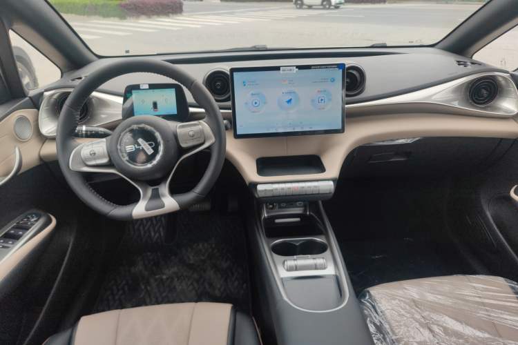 Used BYD Dolphin 2025 420km Free Edition Center Console