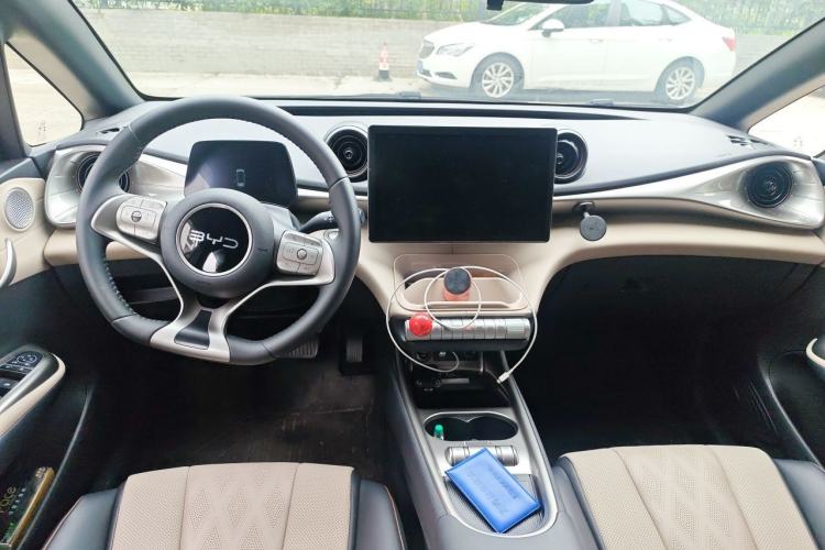 Used BYD Dolphin 2025 420km Free Edition Center Console