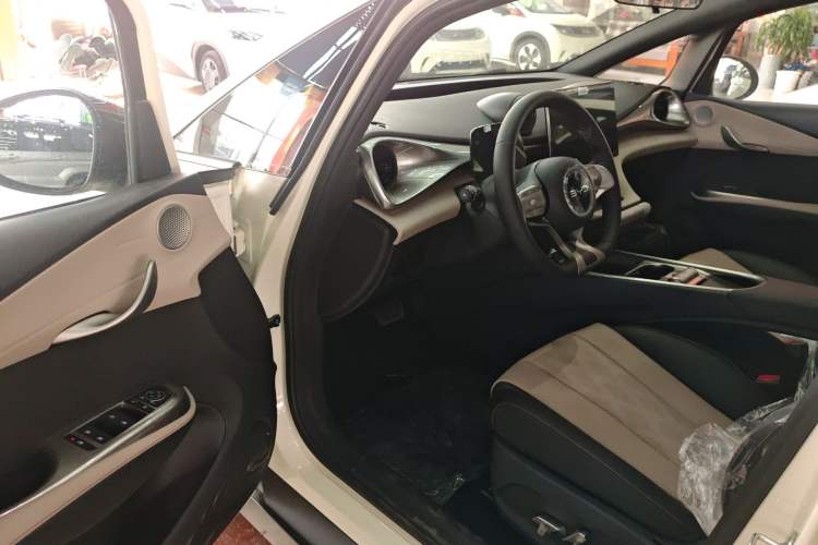 Used BYD Dolphin 2025 420km Free Edition Driver Seat