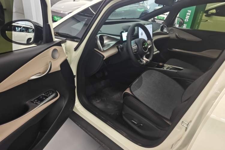 Used BYD Dolphin 2025 420km Free Edition Driver Seat