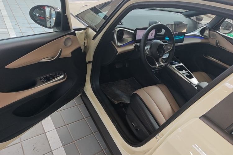 Used BYD Dolphin 2025 Intelligent Driving Version 410 km Fashion Edition Driver Seat