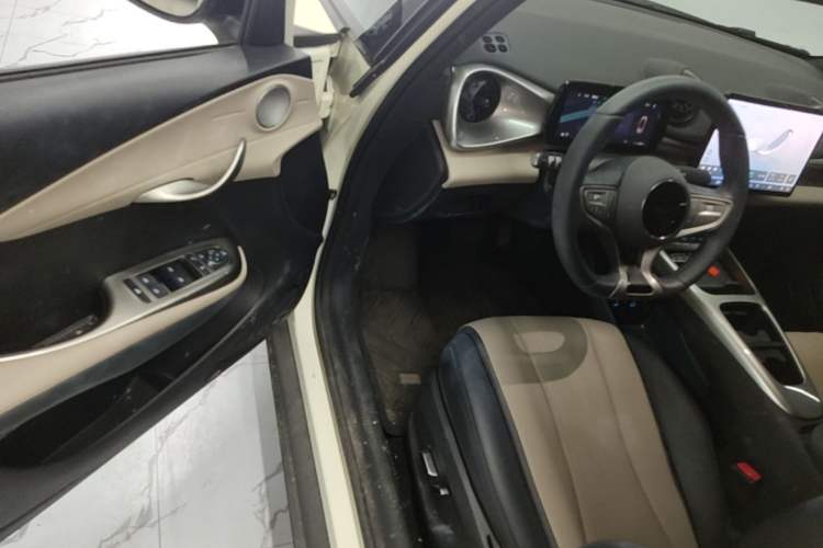 Used BYD Dolphin 2025 Smart Drive Version 420 km Freedom Edition Driver Seat
