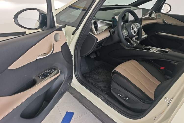 Used BYD Dolphin 2025 420km Free Edition Driver Seat