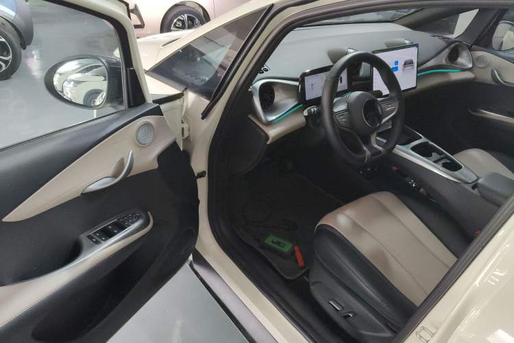 Used BYD Dolphin 2025 Intelligent Driving Version 410 km Fashion Edition Driver Seat