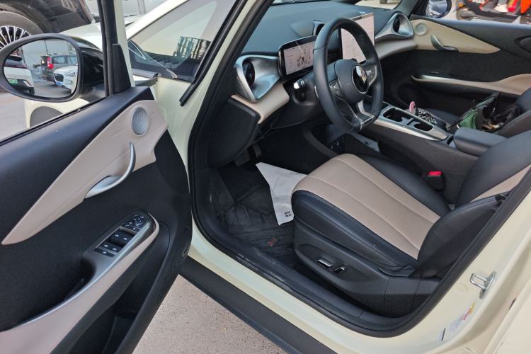 Used BYD Dolphin 2025 Intelligent Driving Version 410 km Fashion Edition Driver Seat
