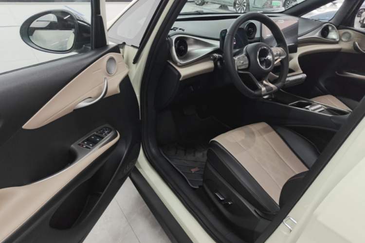 Used BYD Dolphin 2025 420km Free Edition Driver Seat