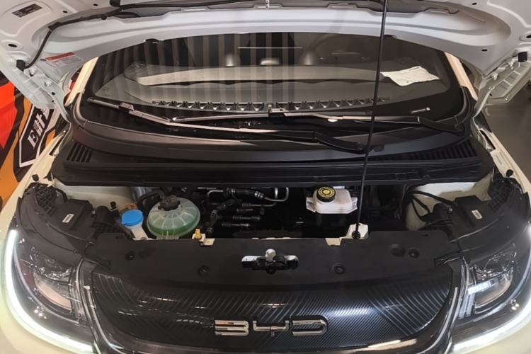Used BYD Dolphin 2025 420km Free Edition Engine Bay