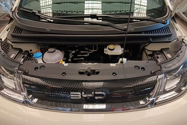 Used BYD Dolphin 2025 420km Free Edition Engine Bay
