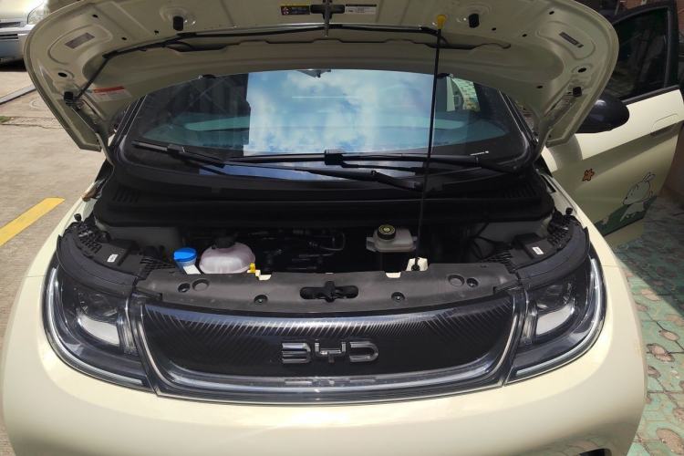 Used BYD Dolphin 2025 420km Free Edition Engine Bay
