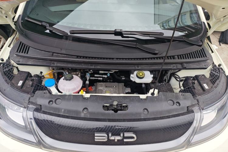 Used BYD Dolphin 2025 420km Free Edition Engine Bay