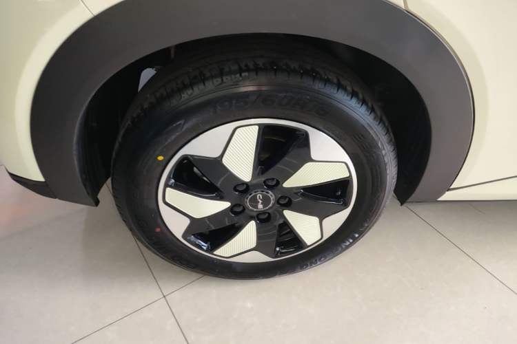 Used BYD Dolphin 2025 420km Free Edition Exterior 5
