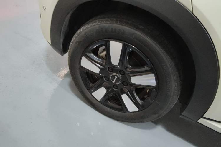 Used BYD Dolphin 2025 Intelligent Driving Version 410 km Fashion Edition Exterior 5