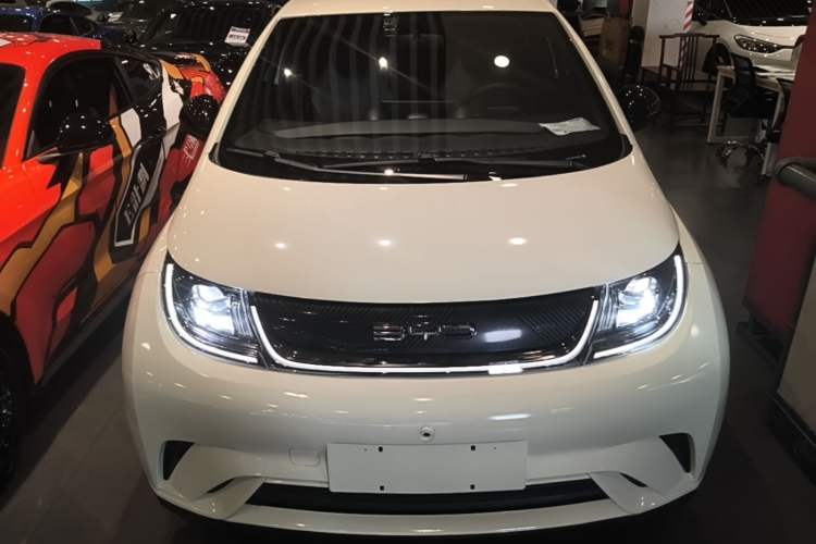 Used BYD Dolphin 2025 420km Free Edition Front