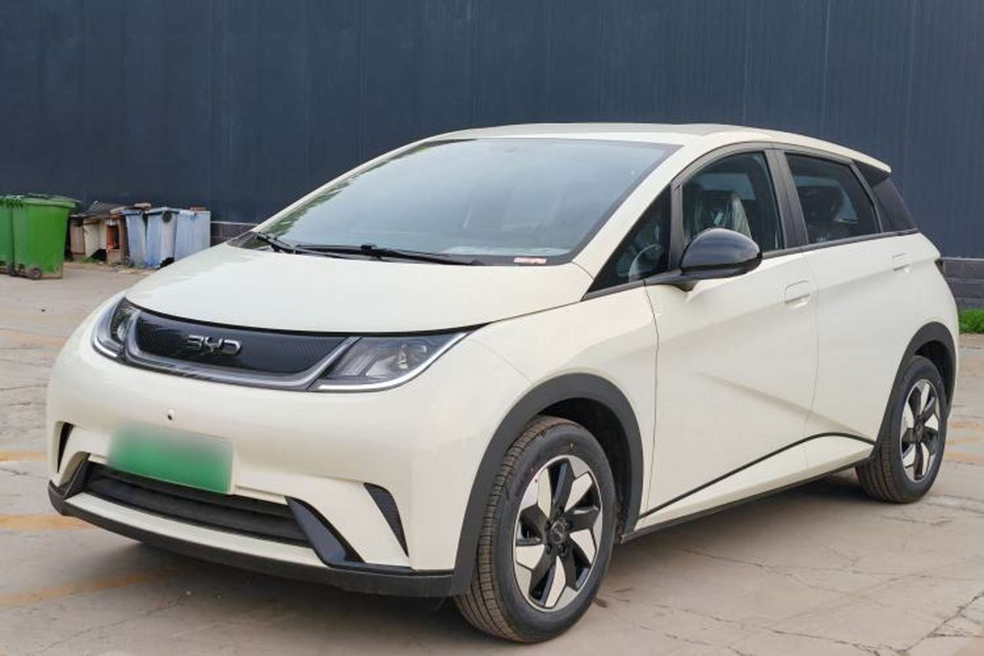 Used BYD Dolphin 2025 420km Free Edition Front Left 45 Deg