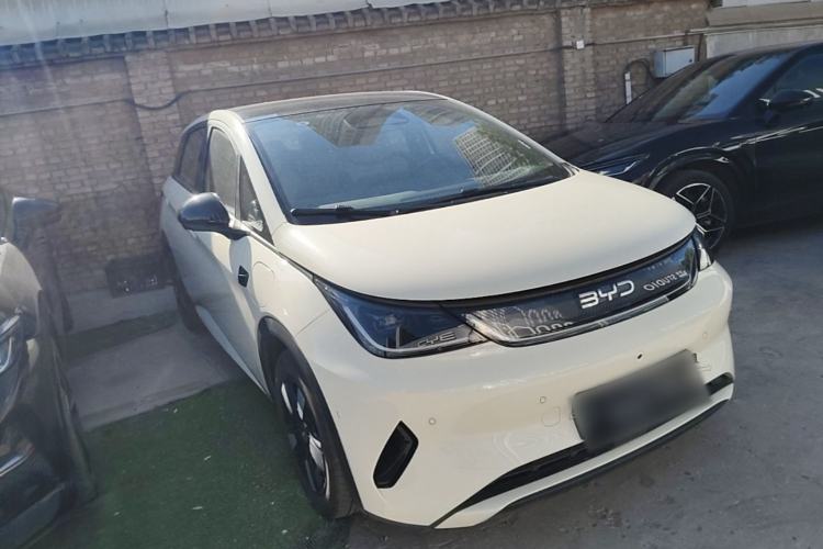 Used BYD Dolphin 2025 Intelligent Driving Version 410 km Fashion Edition Front Right 45 Deg