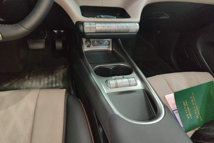 Used BYD Dolphin 2025 420km Free Edition Gear Lever