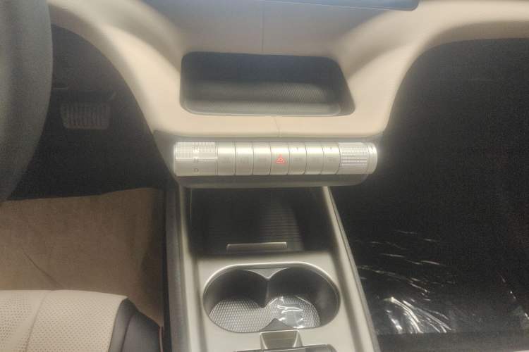 Used BYD Dolphin 2025 420km Free Edition Gear Lever