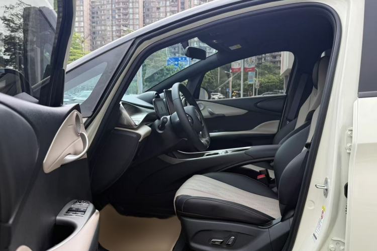 Used BYD Dolphin 2025 420km Free Edition Interior 1