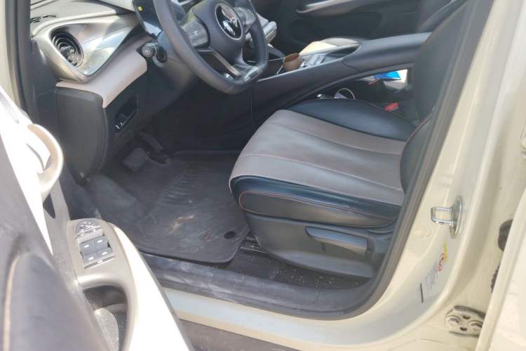 Used BYD Dolphin 2025 420km Active Version Interior 3
