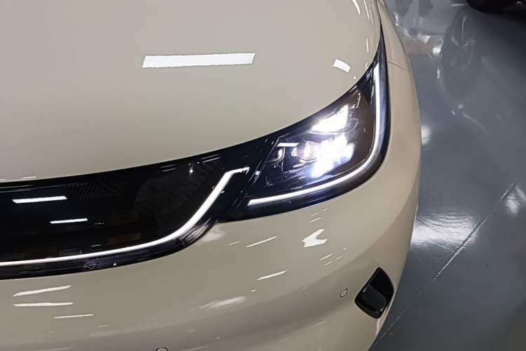 Used BYD Dolphin 2025 Smart Drive Version 420 km Freedom Edition Left Front Headlight