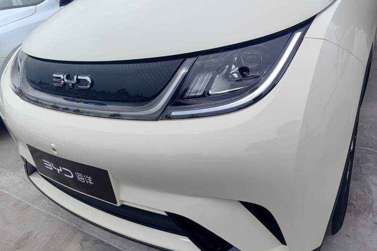 Used BYD Dolphin 2025 420km Free Edition Left Front Headlight