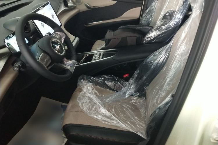 Used BYD Dolphin 2025 420km Free Edition Left Front Seat