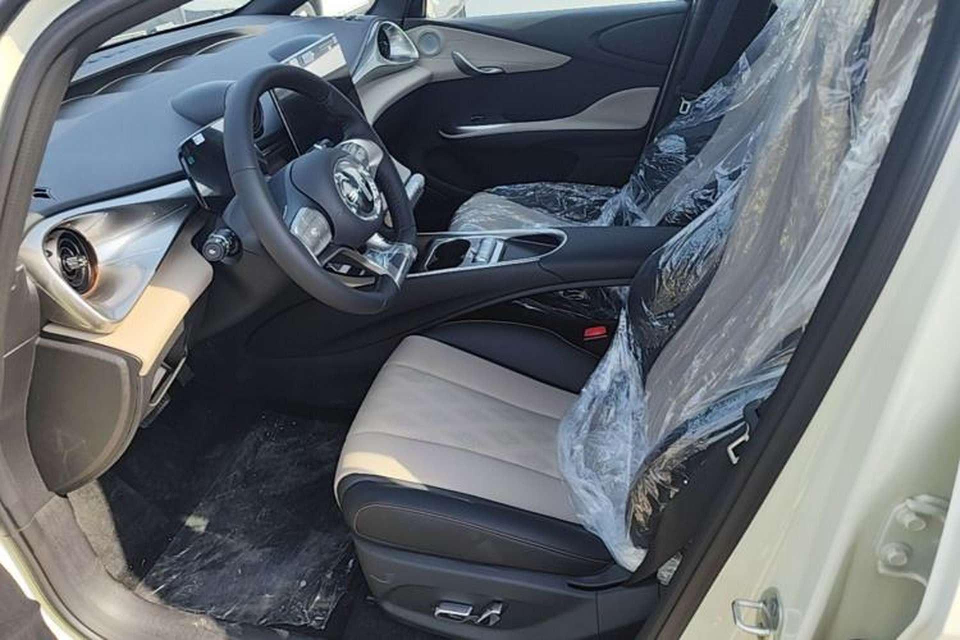 Used BYD Dolphin 2025 420km Free Edition Left Front Seat
