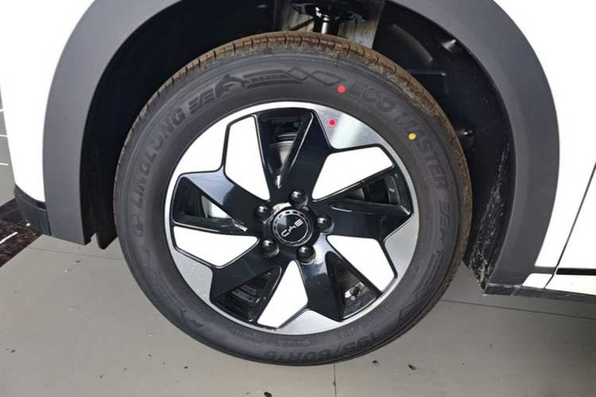 Used BYD Dolphin 2025 420km Free Edition Left Front Wheel Hub