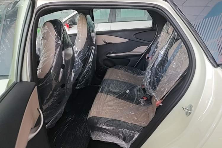 Used BYD Dolphin 2025 420km Free Edition Left Rear Seat
