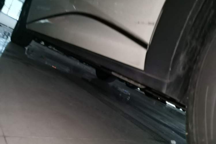 Used BYD Dolphin 2025 Smart Drive Version 420 km Freedom Edition Left Side Sill