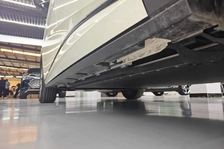 Used BYD Dolphin 2025 420km Free Edition Left Side Sill