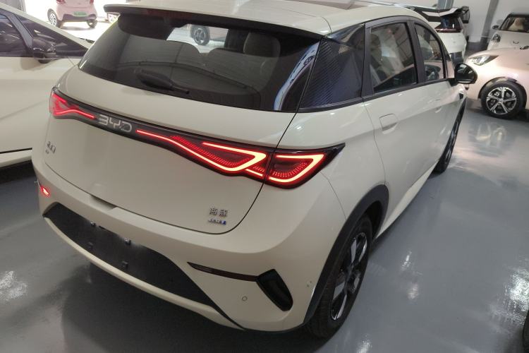 Used BYD Dolphin 2025 Intelligent Driving Version 410 km Fashion Edition Rear Right 45 Deg