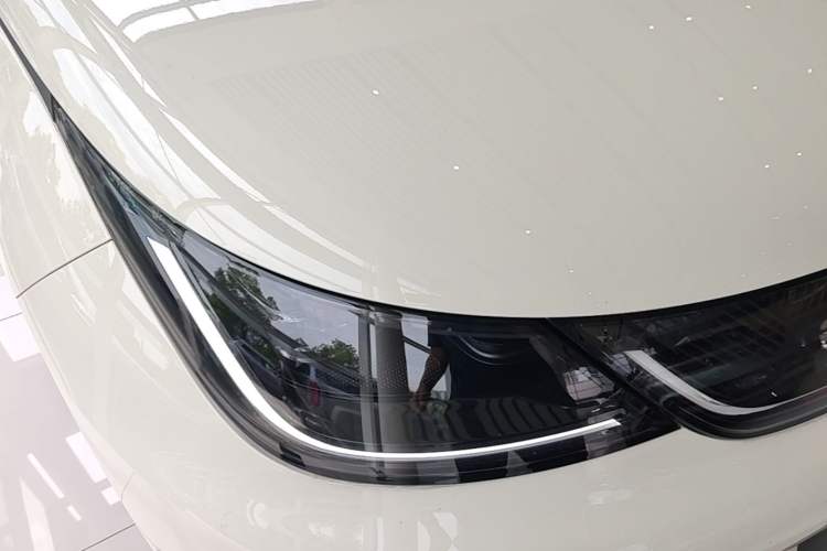 Used BYD Dolphin 2025 Intelligent Driving Version 410 km Fashion Edition Right Front Headlight