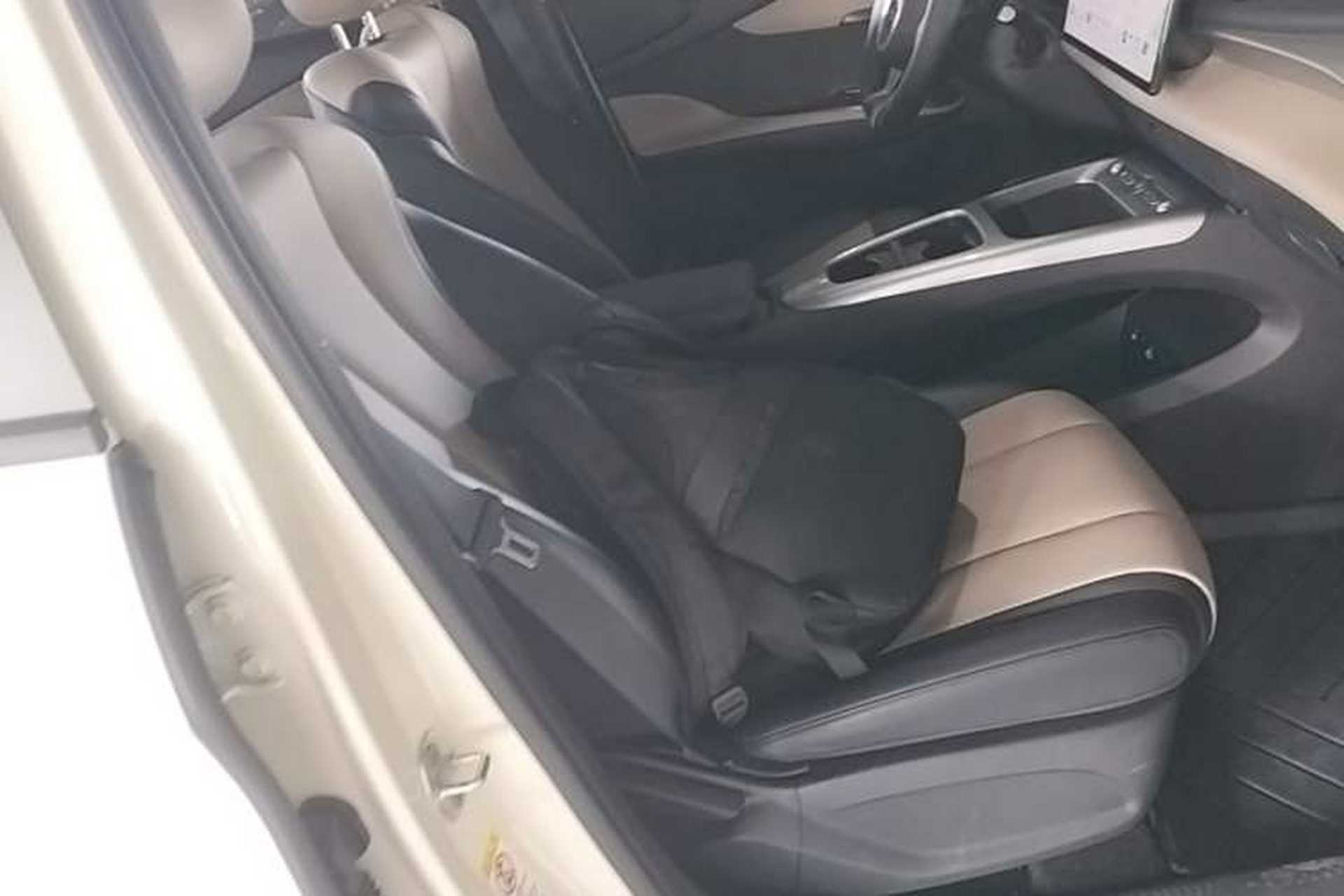 Used BYD Dolphin 2025 Smart Drive Version 420 km Freedom Edition Right Front Seat