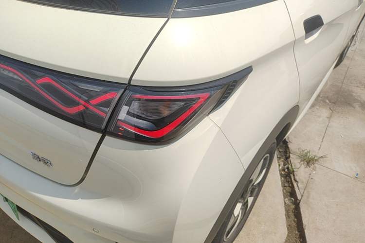 Used BYD Dolphin 2025 420km Free Edition Right Rear Taillight