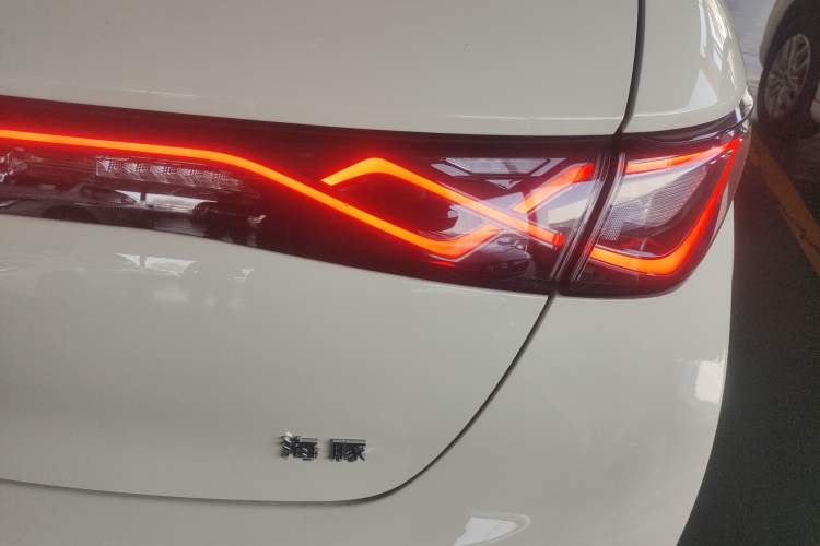 Used BYD Dolphin 2025 420km Free Edition Right Rear Taillight