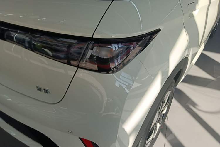 Used BYD Dolphin 2025 420km Free Edition Right Rear Taillight