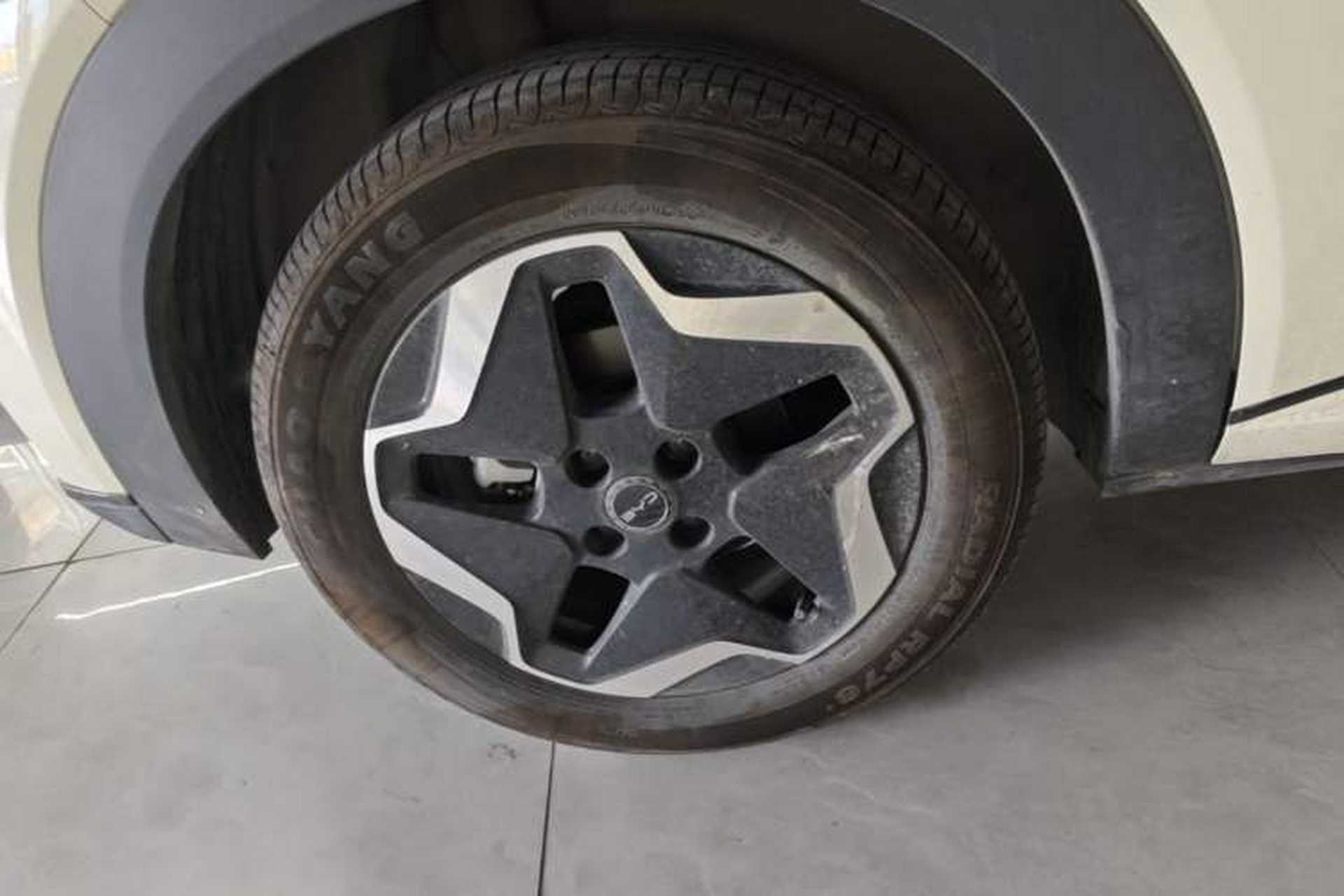 Used BYD Dolphin 2025 420km Active Version Right Rear Wheel Hub