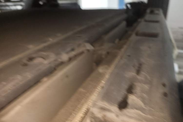 Used BYD Dolphin 2025 Smart Drive Version 420 km Freedom Edition Right Side Sill